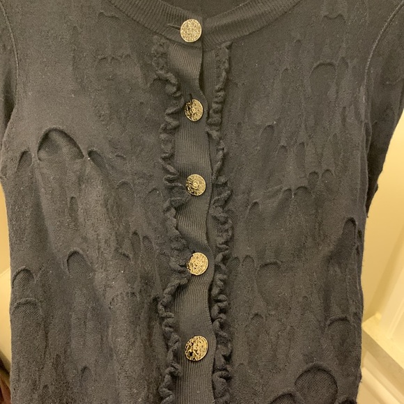 Chanel cc logo button navy blue ruffled design cardigan - Picture 4 of 9